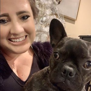 Meet your Posher, Brianna